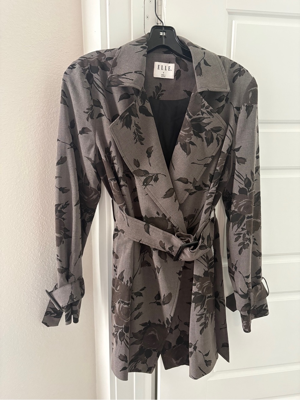 ELLE Gray Floral Belted Long-Sleeve Jacket
